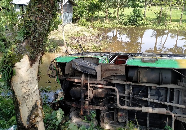 সুনামগঞ্জে বাড়ি ফেরা হলো না চাচা-ভাতিজির