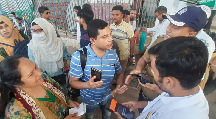 ঈদযাত্রা শুরু, কড়া তল্লাশির মুখে যাত্রীরা