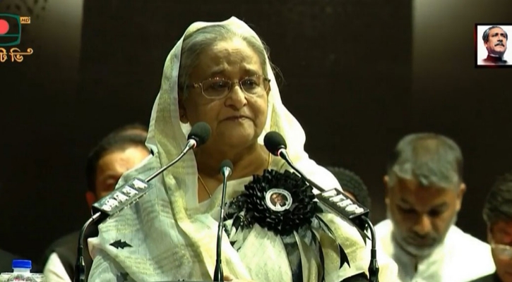 জিয়া আমার মা-বাবার জন্য মোনাজাতের সুযোগটাও দেয়নি: প্রধানমন্ত্রী