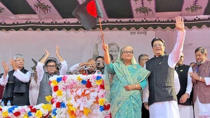 নায়ক ফেরদৌসের আসনে ভোট দেবেন শেখ হাসিনা