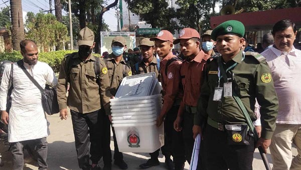 সিলেটের ৭৫টি কেন্দ্রে পৌঁছালো ব্যালট পেপার