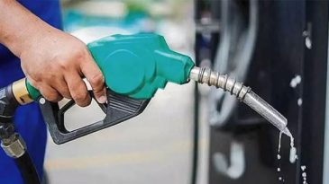 বাড়ছে না জ্বালানি তেলের দাম