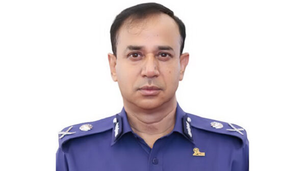 র‍্যাবের নতুন ডিজি ব্যারিস্টার হারুন