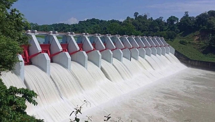 ফের খুলে দেওয়া হলো কাপ্তাই বাঁধের ১৬টি জলকপাট