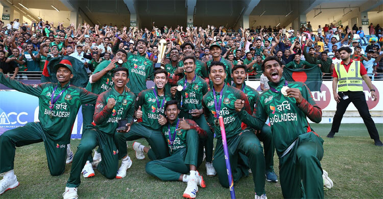 এশিয়া কাপজয়ী ক্রিকেটারদের জন্য ৫০ লাখ টাকা পুরস্কার