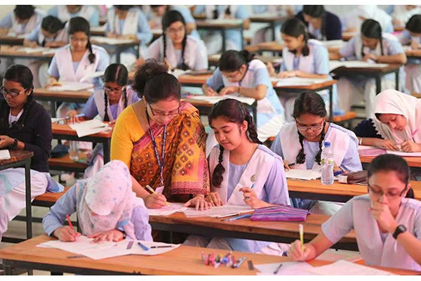 এসএসসি পরীক্ষার্থীদের মানতে হবে যে ১৪ নির্দেশনা