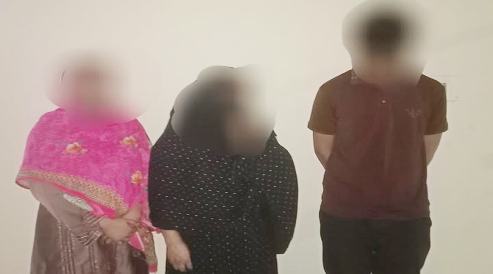 জিন্দাবাজার হোটেল রাজমনি থেকে ৩ নারী-পুরুষ আটক