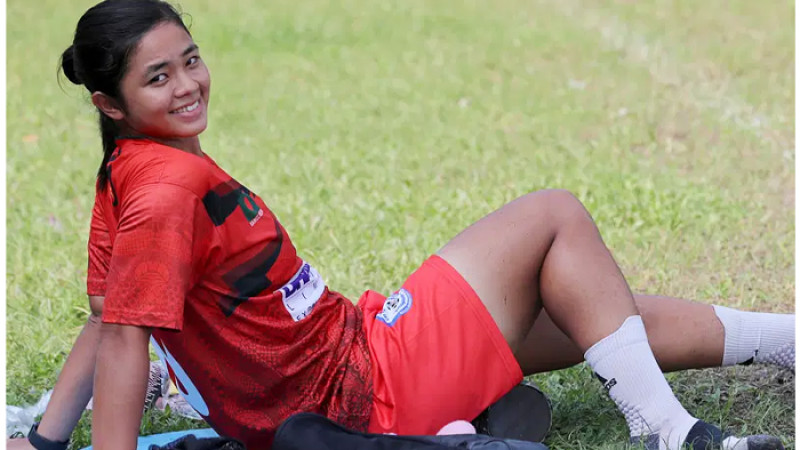 নারী ফুটবলার সুমাইয়া হত্যা-ধর্ষণের হুমকি