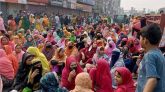 ৪ ঘণ্টা পর ঢাকা-ময়মনসিংহ মহাসড়ক ছাড়লেন শ্রমিকরা