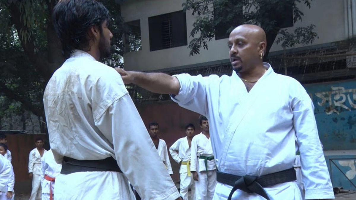 ধর্ষণ প্রতিরোধে কারাতে শেখার পরামর্শঃ রুবেল