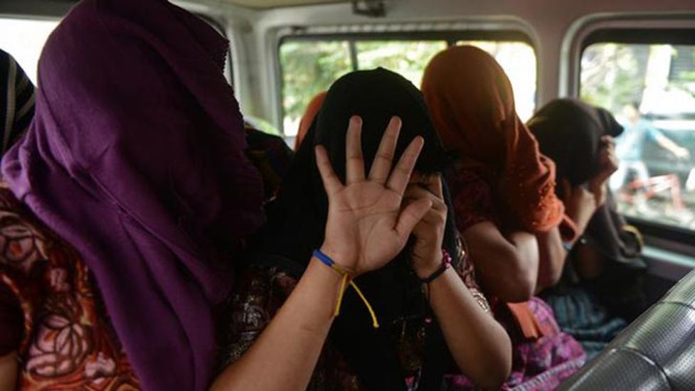 সিলেটে ‘ভালো কাজের’ লোভ দেখিয়ে তরুণ ও তরুণীদের বিক্রি