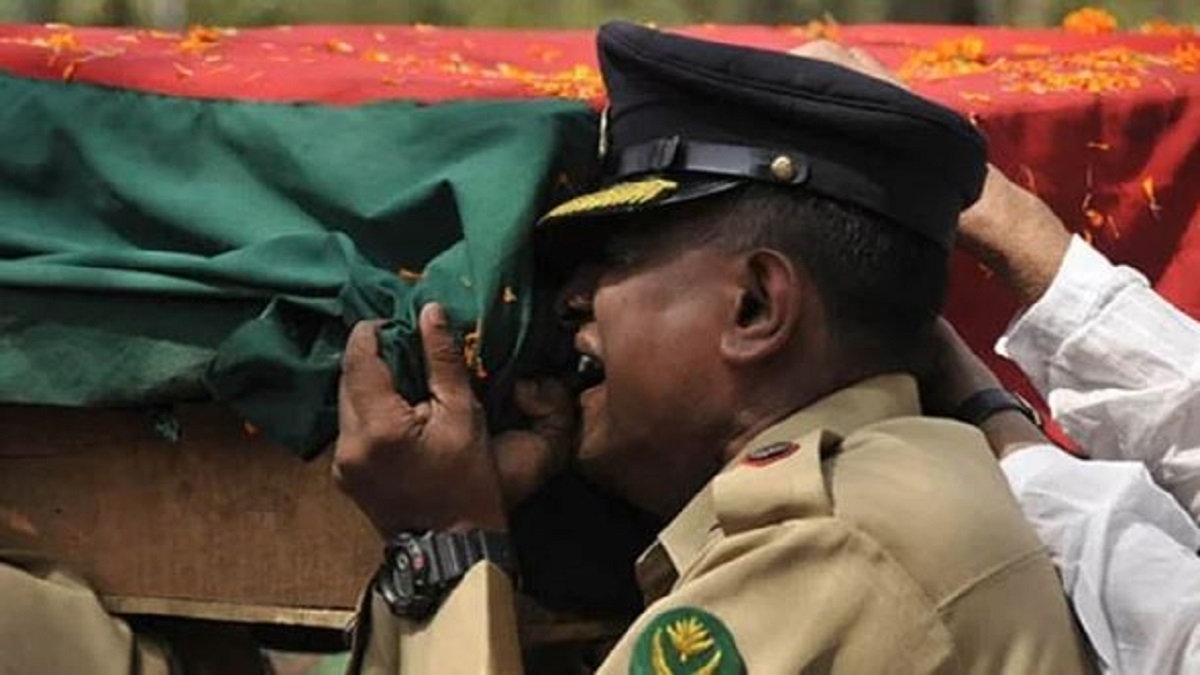 বিডিআর হত্যার তথ্য চেয়ে জাতীয় স্বাধীন তদন্ত কমিশনের গণবিজ্ঞপ্তি