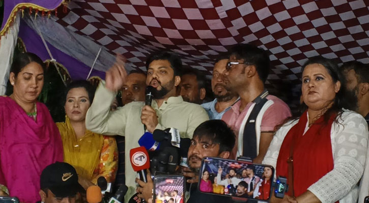 একটি গোষ্ঠীর ষড়যন্ত্র রুখে দিতেই এই আন্দোলন : ইশরাক