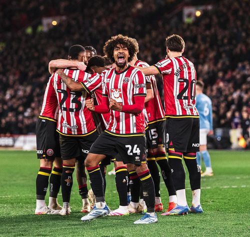 হামজাদের সামনে ৩৬৫ কোটি টাকার ম্যাচ