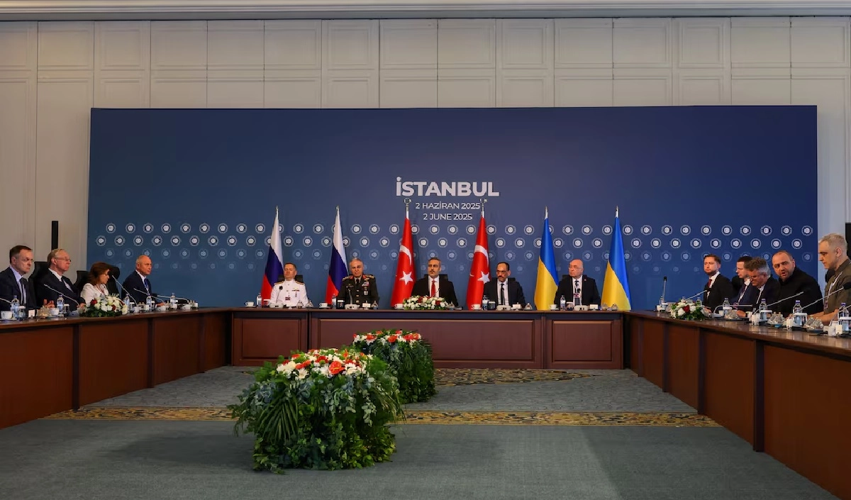 রাশিয়া-ইউক্রেন শান্তি আলোচনা শেষ, ক্ষুব্ধ মস্কো