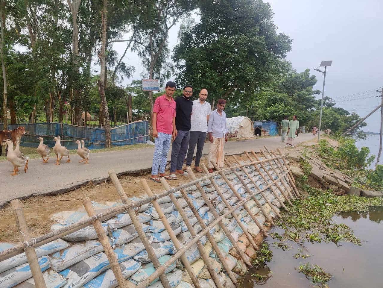 নিউজ প্রকাশের পর পাগলা-বীরগাঁও রাস্তার সংস্কার কাজ সম্পন্ন