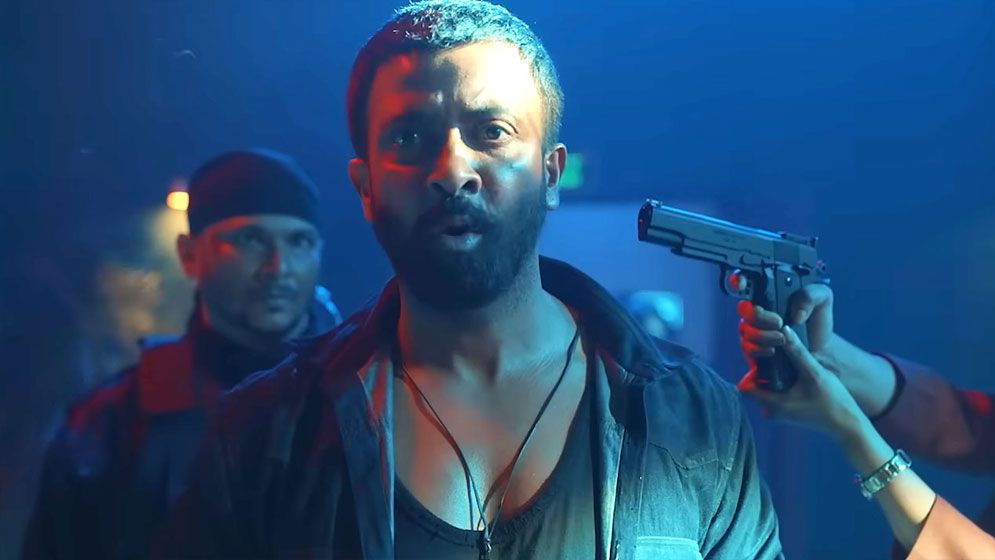 প্রেক্ষাগৃহে শাকিব খানের ‘তাণ্ডব’ ঝড়, মুক্তির তিন দিনে রেকর্ড আয়!