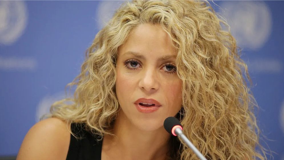 ‘মানবিক হন, আওয়াজ তুলুন’—অভিবাসীদের পাশে দৃঢ় অবস্থান শাকিরার