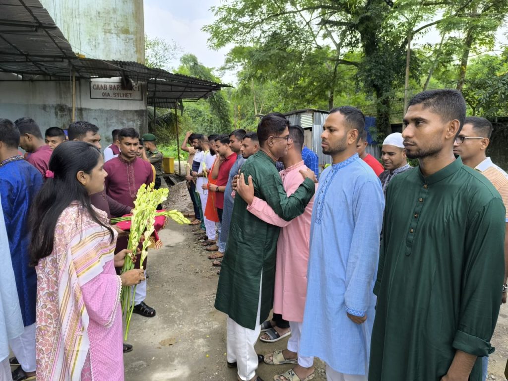 ঈদ-উল আযহা উপলক্ষে আনসার সদস্যদের সাথে শুভেচ্ছা বিনিময় - উপ-মহাপরিচালক