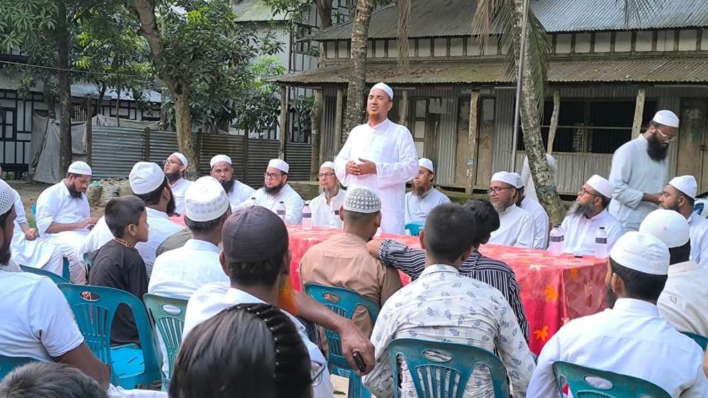 রাজনৈতিক গতিপথ নির্ধারণ করতে পারে ড. ইউনূস-তারেক রহমানের বৈঠক