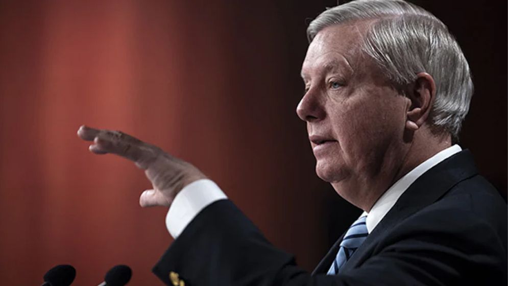 ‘আমরা তোমাদের অর্থনীতি গুঁড়িয়ে দেব’, ভারত-চীনকে মার্কিন সিনিটরের হুঁশিয়ারি