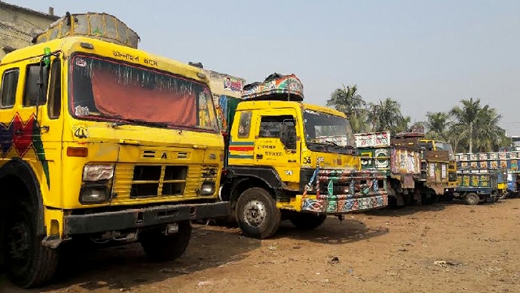 সিলেটে ৫ দফা দাবিতে পণ্য পরিবহন ধর্মঘট শুরু
