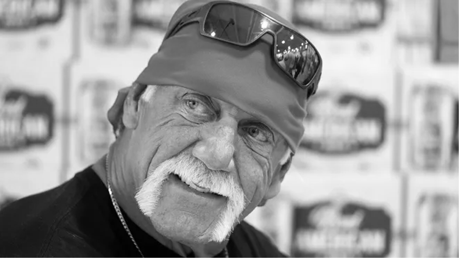 রেসলিং কিংবদন্তি হাল্ক হোগান মারা গেছেন