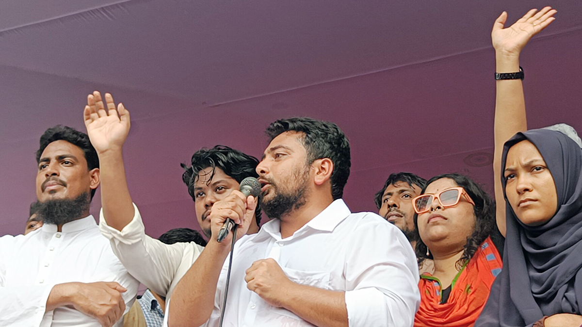 গোপালগঞ্জের সাধারণ মানুষকে যেন হেনস্তা করা না হয়, সরকারকে নাহিদ