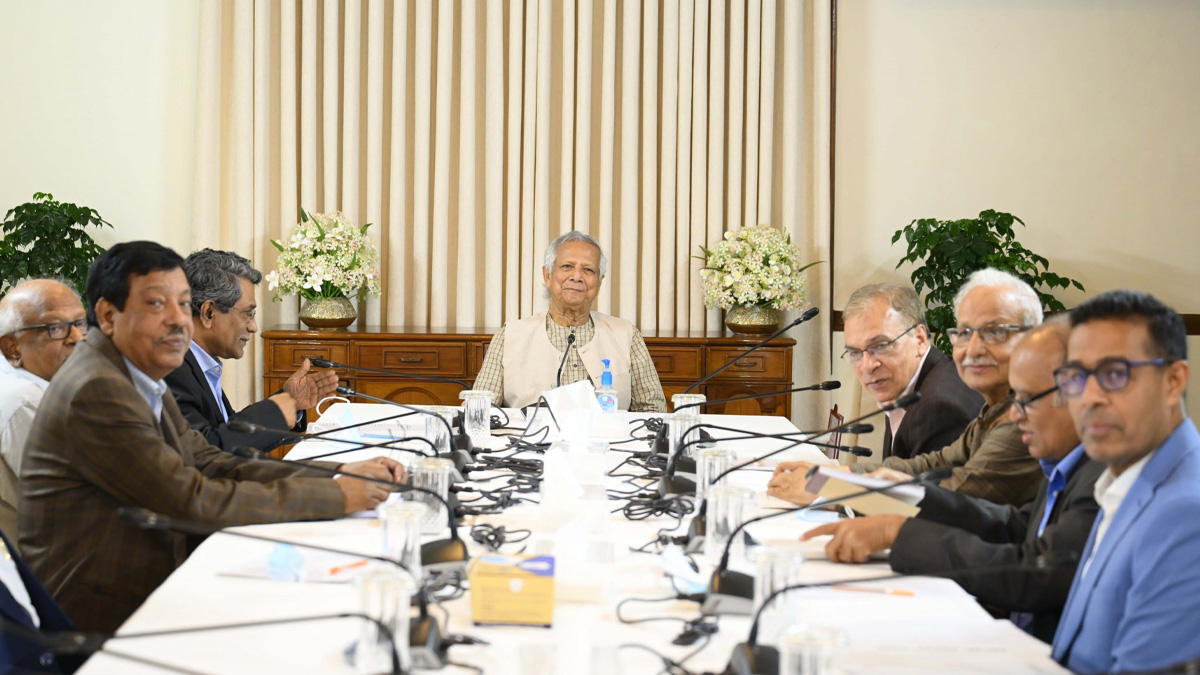 জুলাই সনদ তৈরির প্রক্রিয়া হতে হবে স্বচ্ছ ও দৃশ্যমান : প্রধান উপদেষ্টা