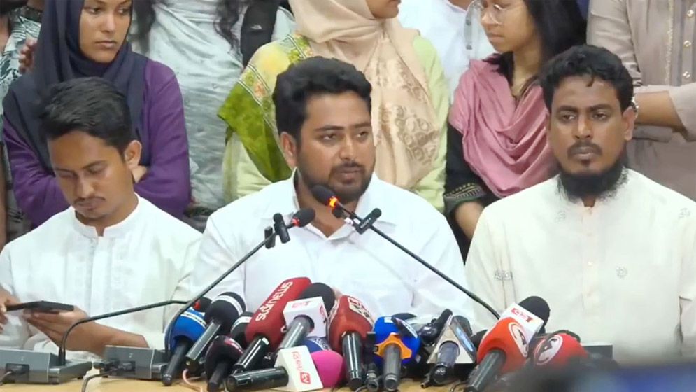 হত্যার উদ্দেশ্যে জঙ্গি কায়দায় হামলা করেছে মুজিববাদী সন্ত্রাসীরা : নাহিদ