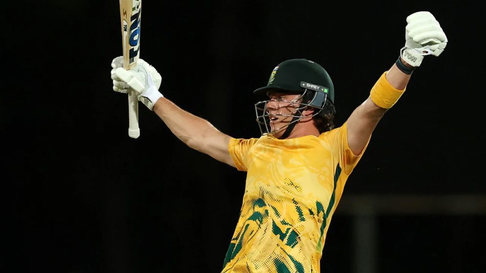 অস্ট্রেলিয়াকে উড়িয়ে দিয়ে র‍্যাঙ্কিংয়ে অভাবনীয় উন্নতি ব্রেভিসের