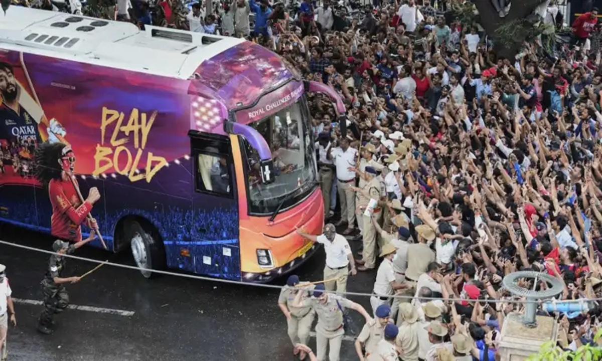 নিহতদের পরিবারকে ৩০ লাখ করে দেবে বেঙ্গালুরু