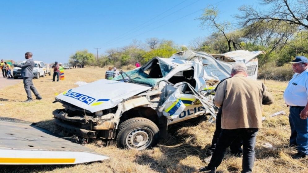দ. আফ্রিকায় আসামি-পুলিশসহ সড়ক দুর্ঘটনায় নিহত ৯