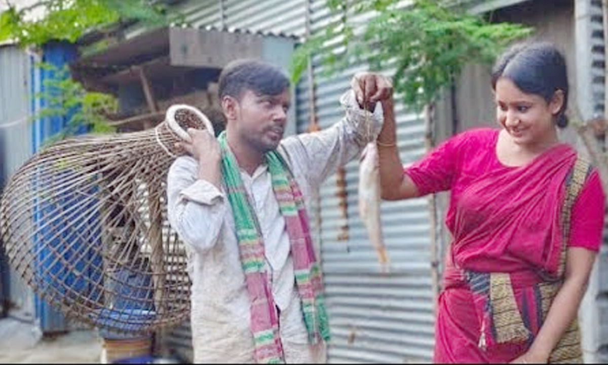 ঢাকা নয়, রিয়া মণিকে নিয়ে বগুড়াতেই স্থায়ী হলেন হিরো আলম