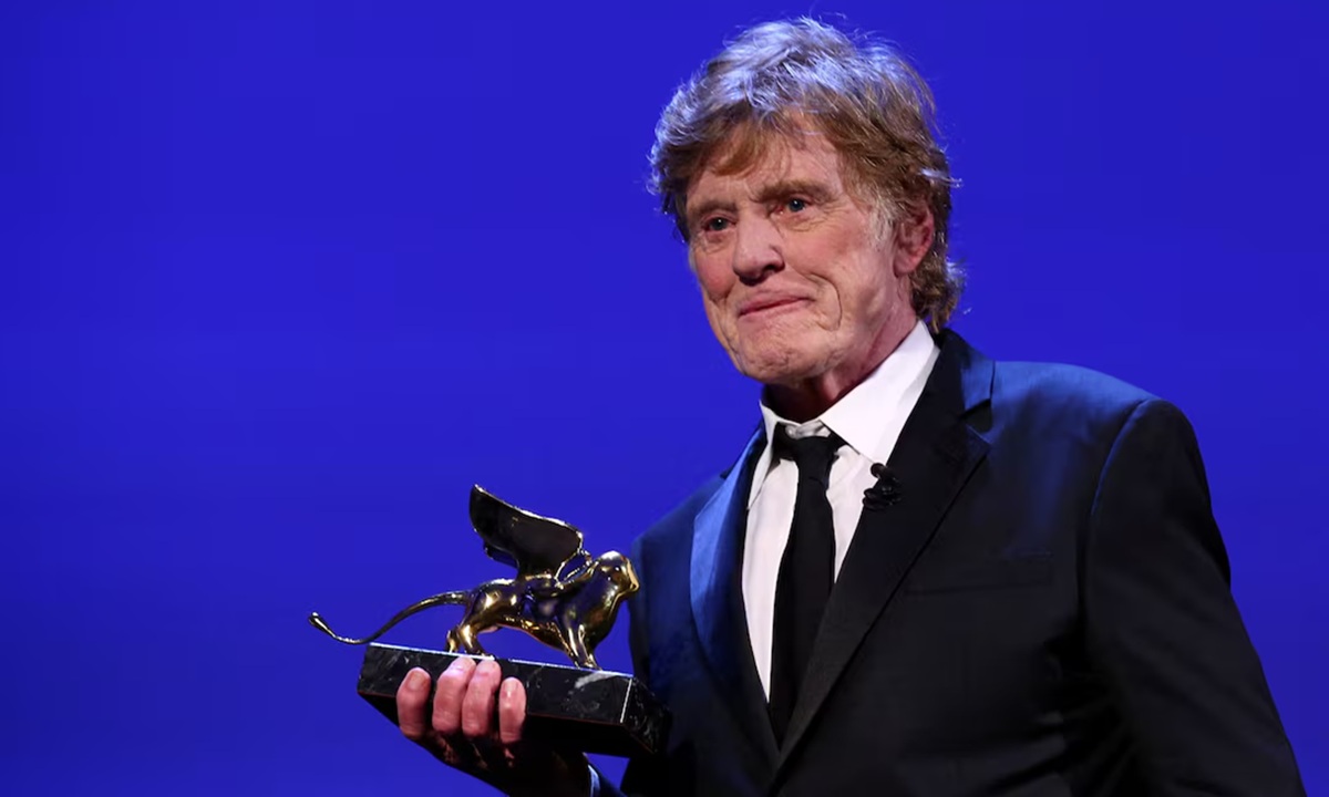 অস্কারজয়ী পরিচালক রবার্ট রেডফোর্ড মারা গেছেন