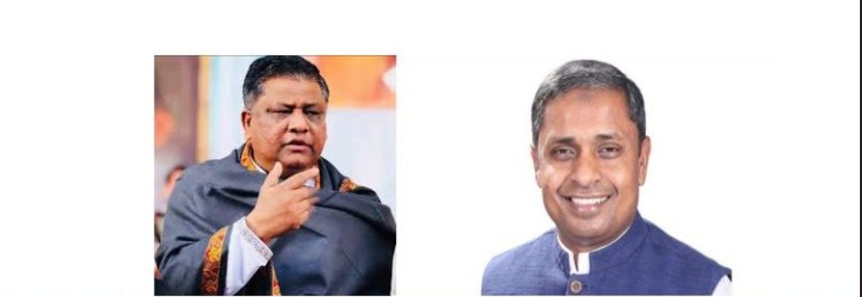 সিলেট কেন্দ্রীয় শহীদ মিনারে ছাত্র-জনতার উপর হামলার মামলা:  আনোয়ার-হাবিব সহ ৩৭ জনের নাম উল্লেখ করে মামলা