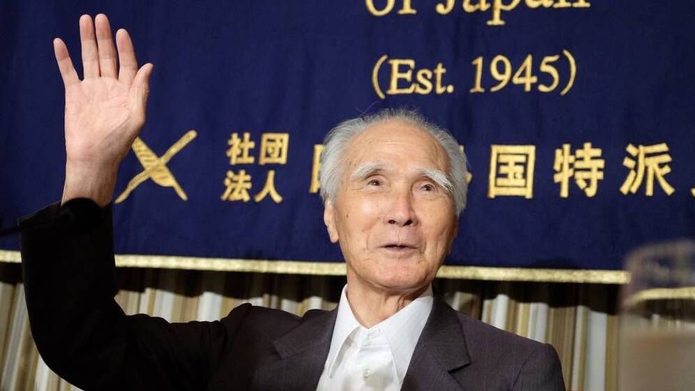 দ্বিতীয় বিশ্বযুদ্ধে কৃতকর্মের জন্য ক্ষমা চাওয়া সাবেক জাপানি প্রধানমন্ত্রীর মৃত্যু