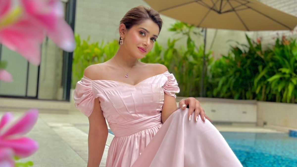 তানজিন তিশার বিরুদ্ধে মামলা