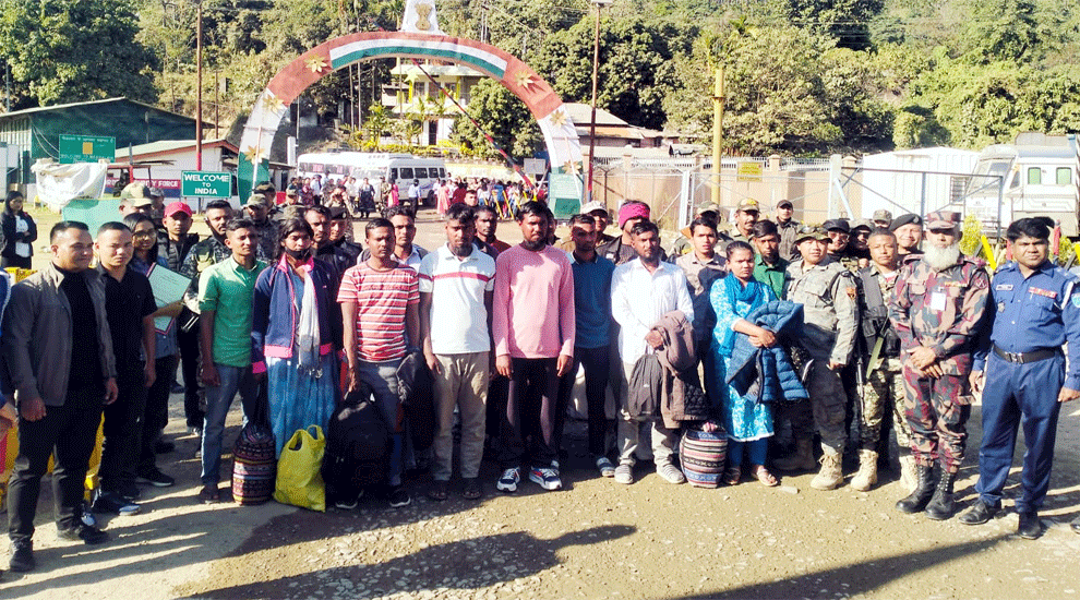 ভারতে কারা ভোগের পর সিলেটে ফিরলেন ১৭ বাংলাদেশি