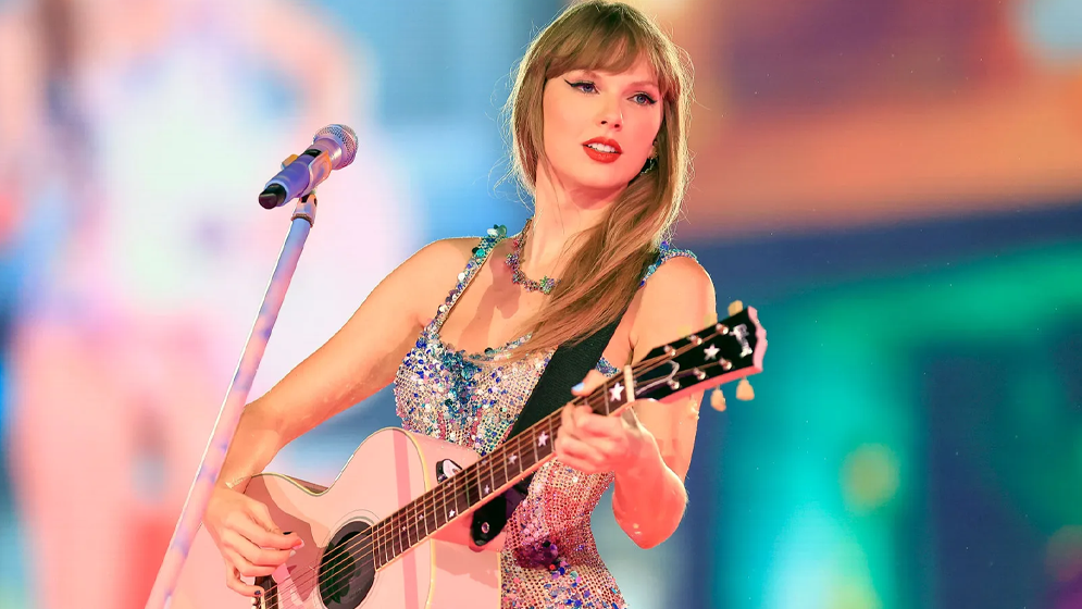 টেইলর সুইফটের ক্যারিয়ারে নতুন পালক
