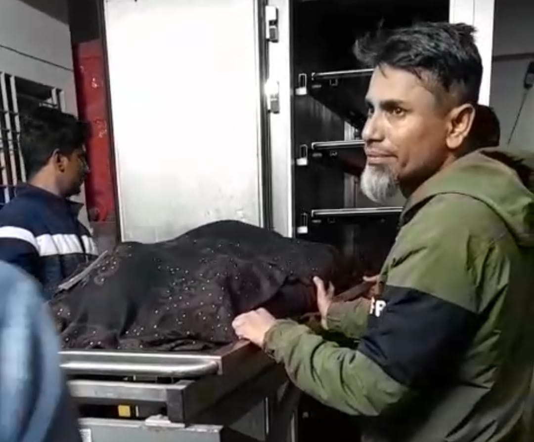 প্রসূতিকে হাসপাতালে না নিয়ে পরিকল্পিত ভাবে হত্যার অভিযোগ