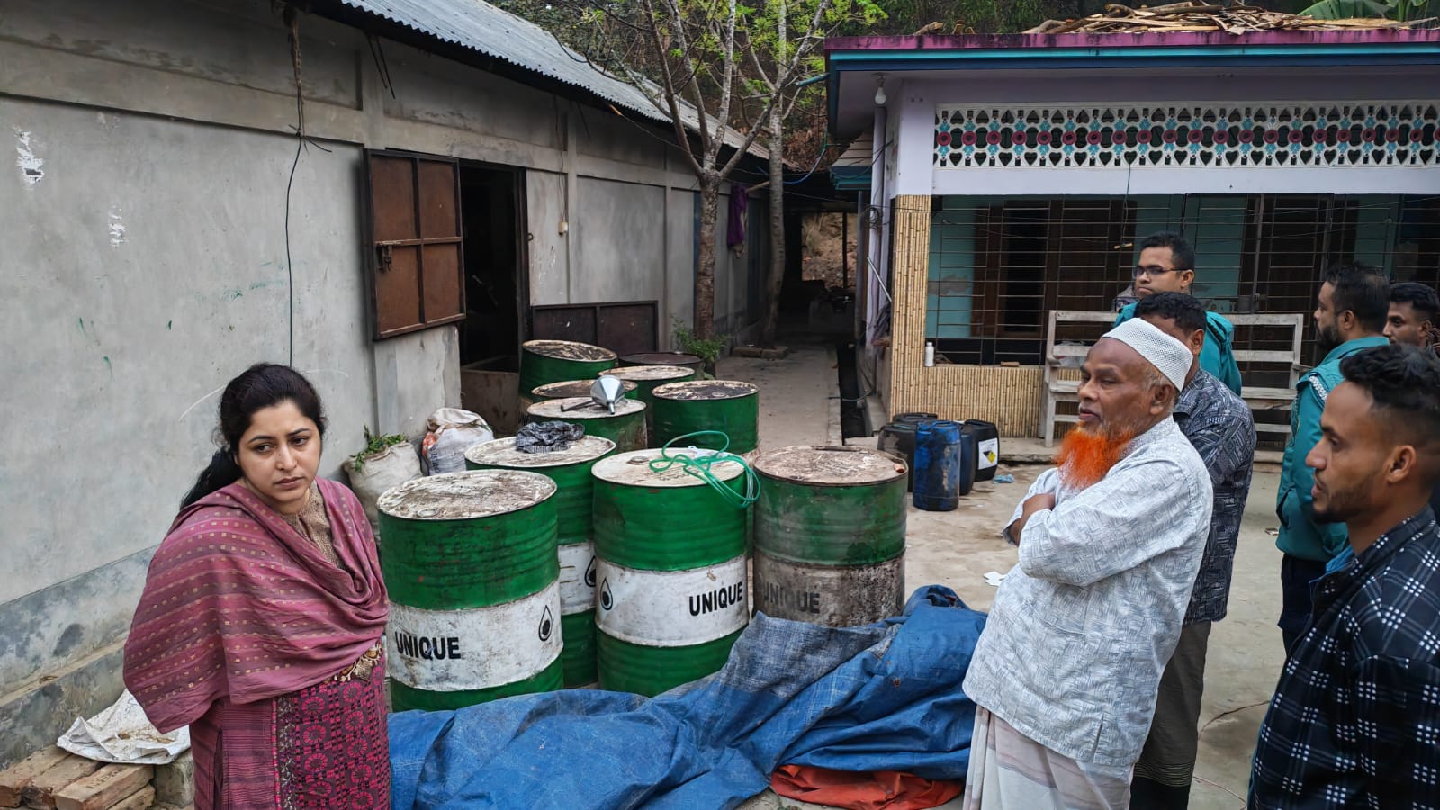 সিলেটে অবৈধভাবে জ্বালানি তেল মজুদ করায় ৩ জনের কারাদণ্ড