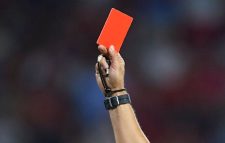 ফুটবলের এক ম্যাচেই ২৪ লাল কার্ড