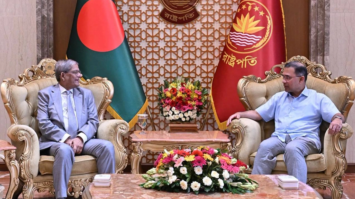বঙ্গভবনে রাষ্ট্রপতির সঙ্গে প্রধানমন্ত্রীর প্রথম সৌজন্য সাক্ষাৎ