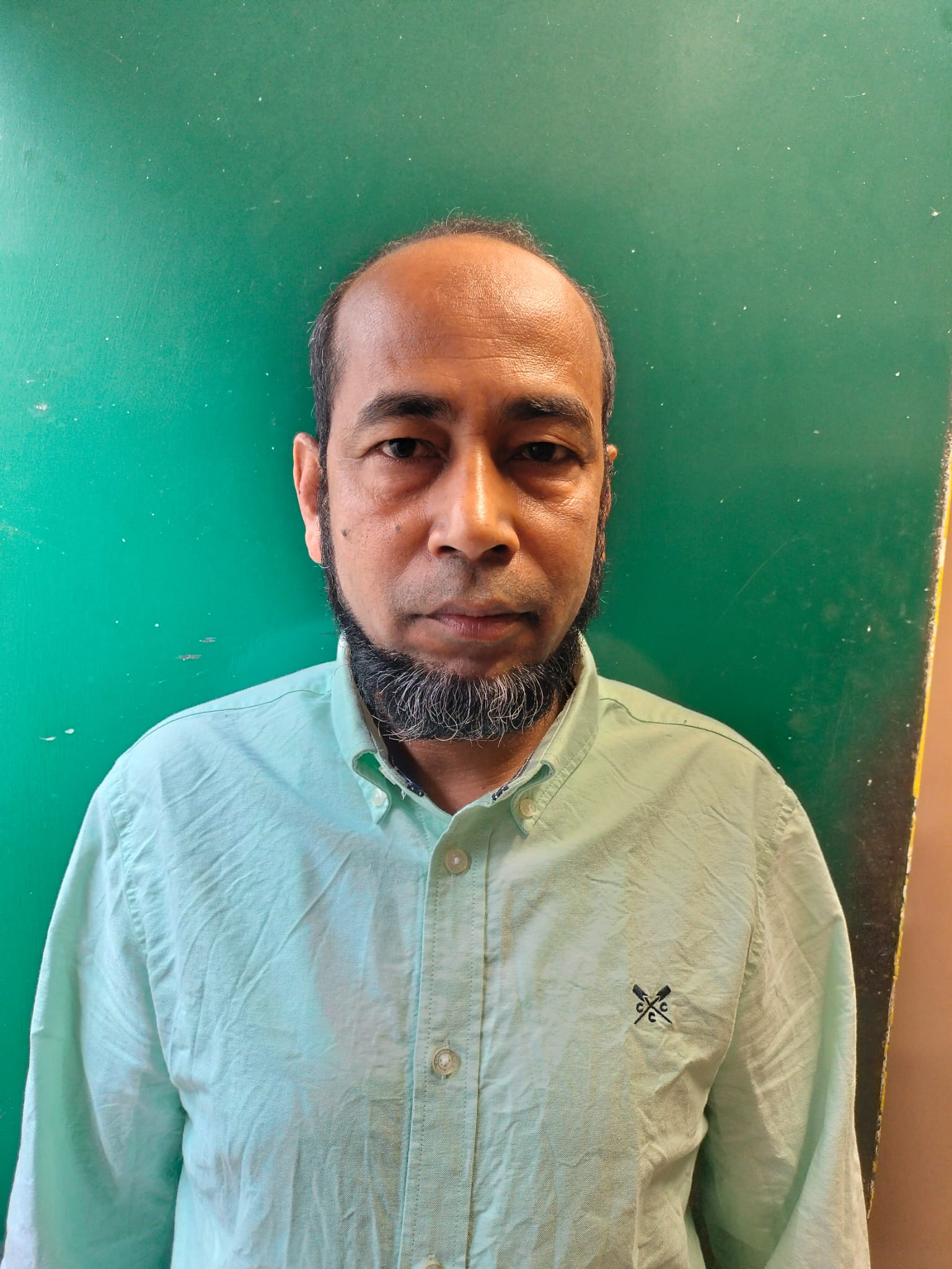 বিশ্বনাথে গভীর রাতে মোঃ  আব্দুল কুদ্দুসের বাড়িতে পুলিশের তল্লাশি, স্ত্রীকে হয়রানির অভিযোগ