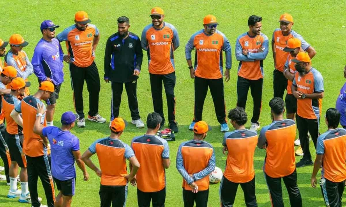 আফগানিস্তান-অস্ট্রেলিয়া সফরে নির্বাচক ছাড়াই যাচ্ছে বাংলাদেশ দল