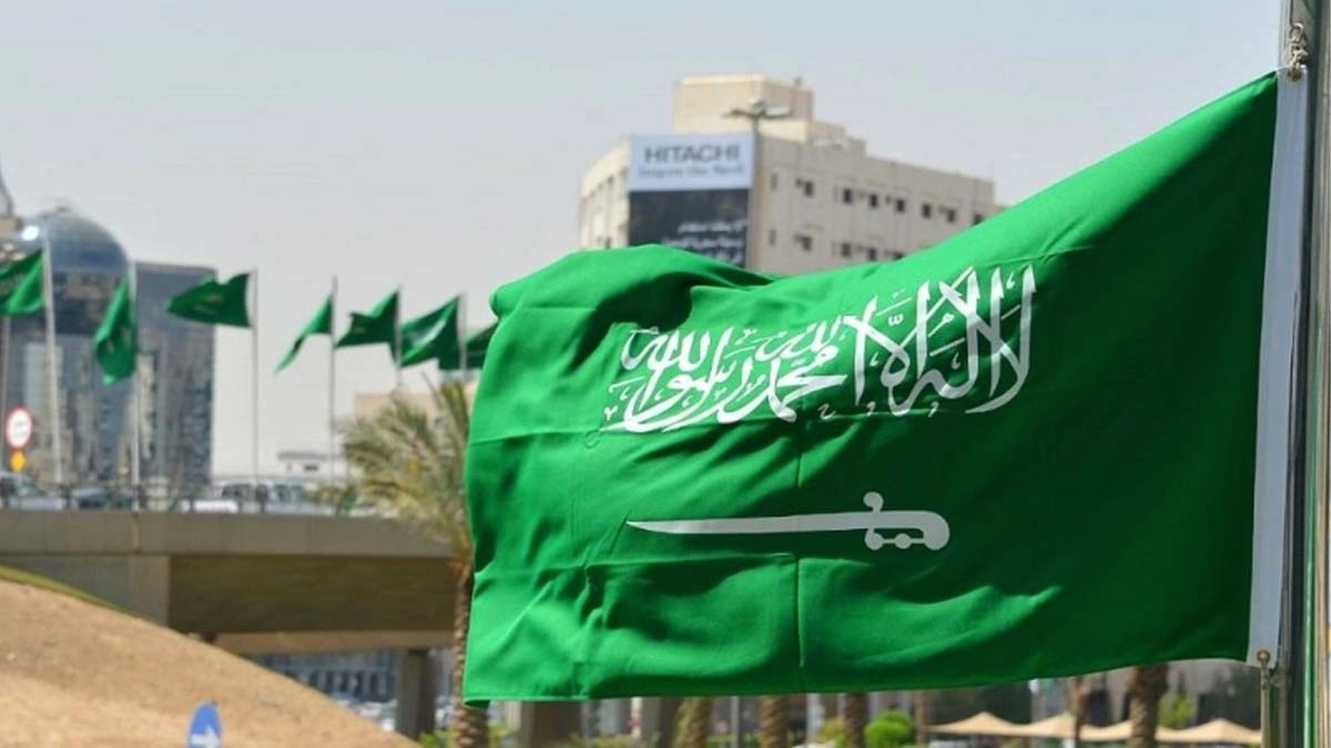 সাড়ে ১০ হাজার প্রবাসীকে নিজ দেশে ফেরত পাঠাল সৌদি আরব